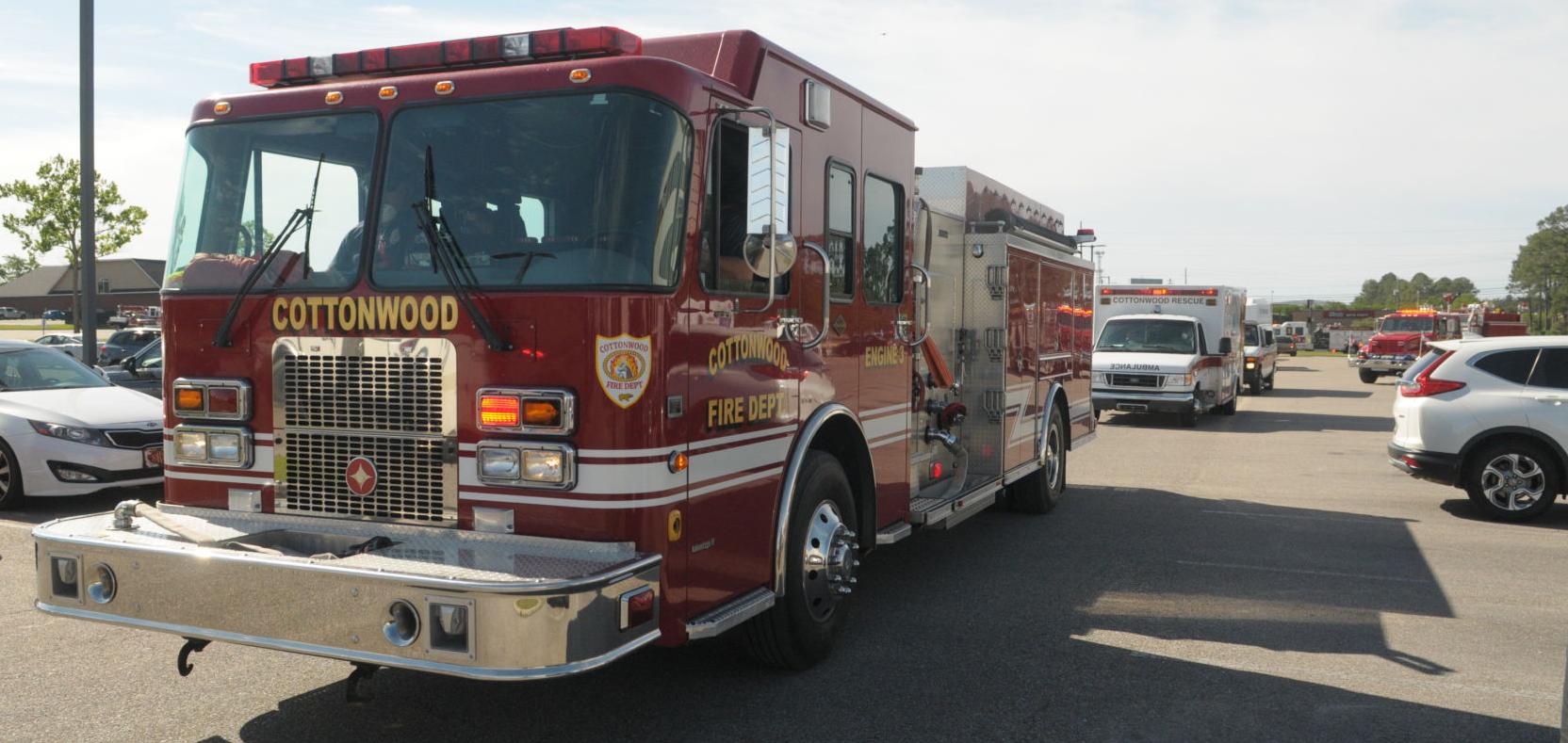 First responders give rolling salute to local health care workers
